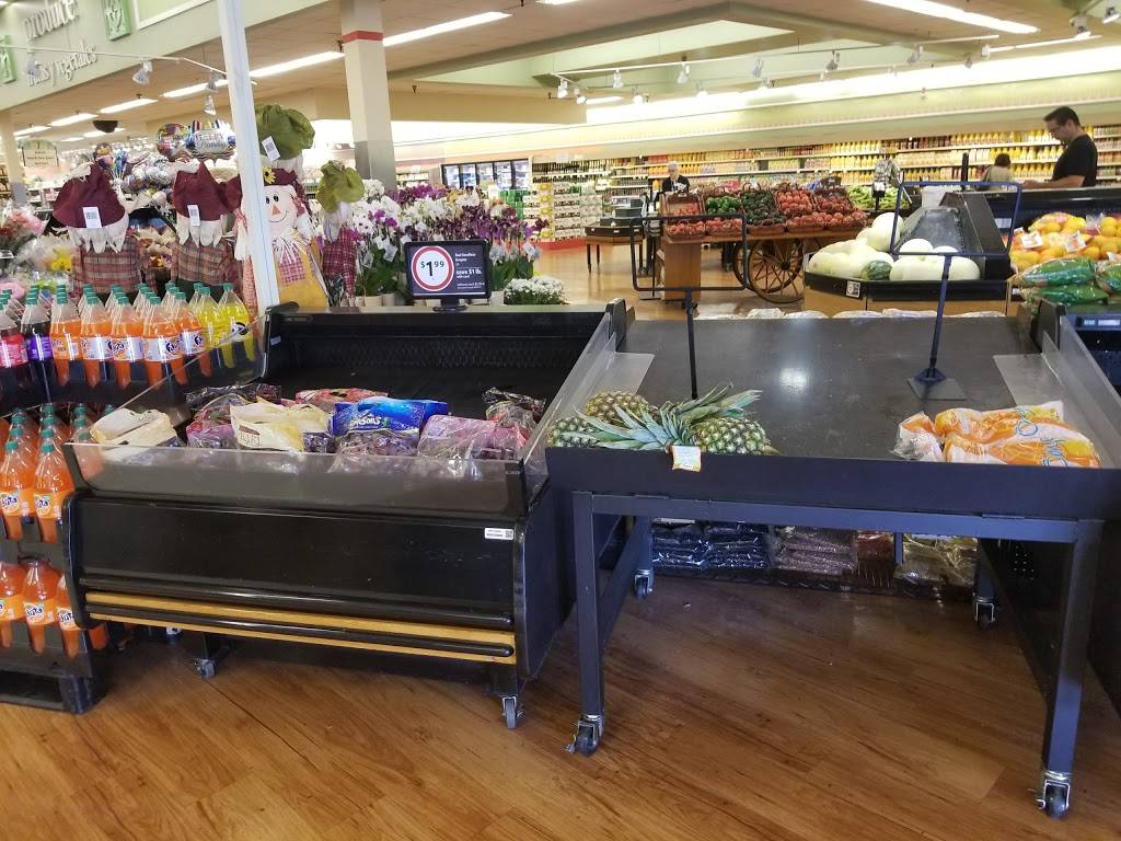 Bird Ludlam | shopping mall | 6710-6848, 00 Bird Rd, Miami, FL 33155, USA | 3059471664 OR +1 305-947-1664