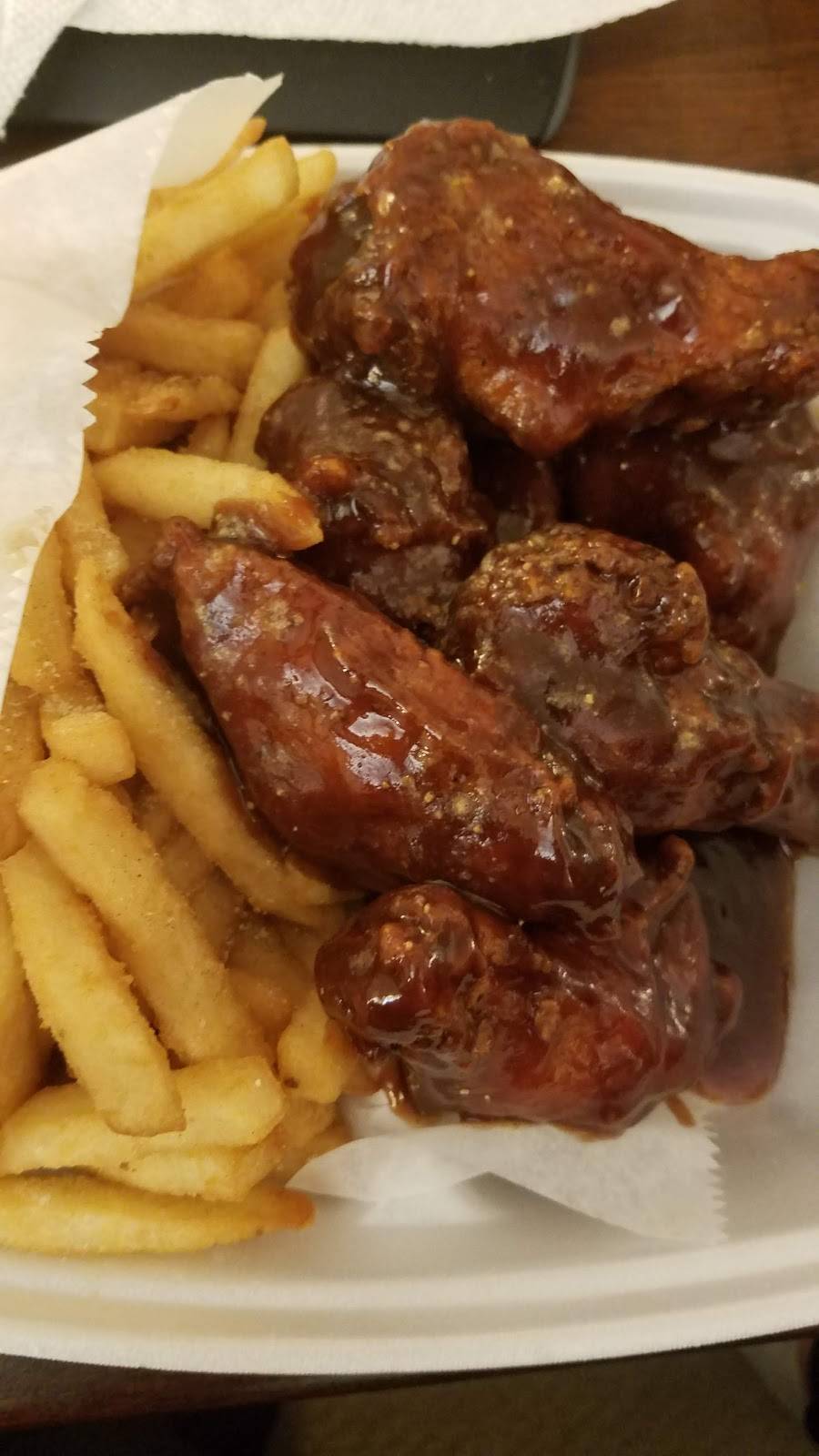 Fisher FISH & CHICKEN 56 N Michigan Rd | restaurant | 5620 Michigan Rd, Indianapolis, IN 46228, USA | 3172029144 OR +1 317-202-9144