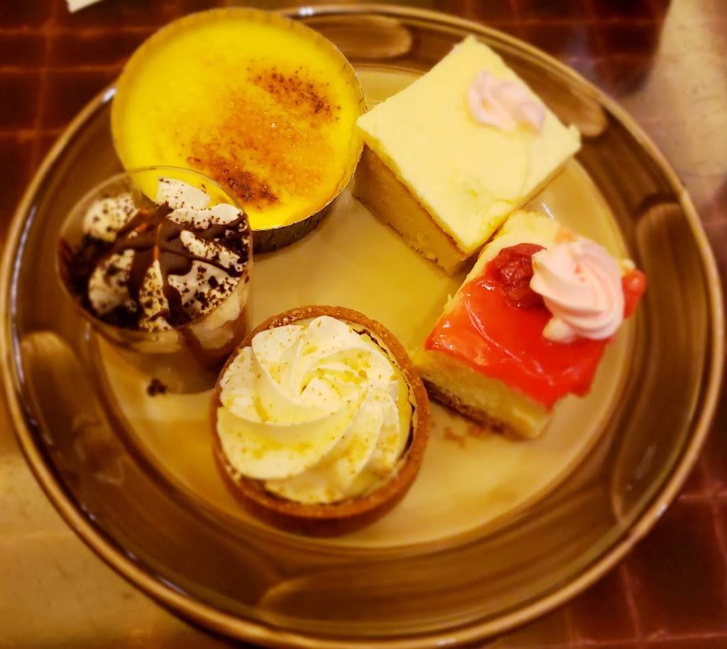 Feast Buffet | restaurant | 11011 W Charleston Blvd, Las Vegas, NV 89135, USA | 7027977777 OR +1 702-797-7777