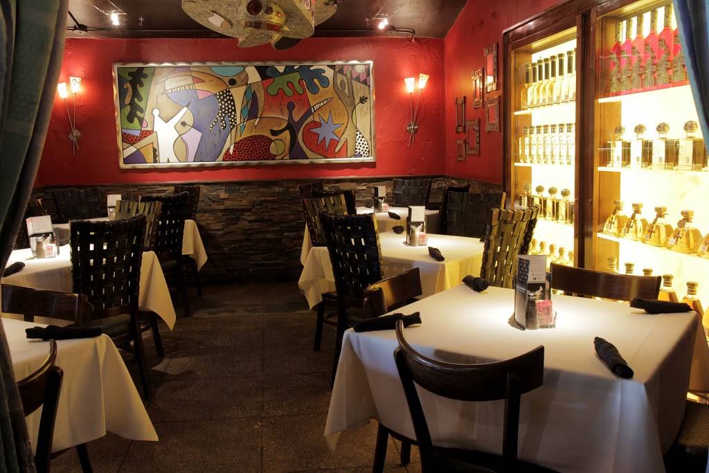 Cadillac Bar | restaurant | 1802 Shepherd Dr, Houston, TX 77007, USA | 7138622020 OR +1 713-862-2020