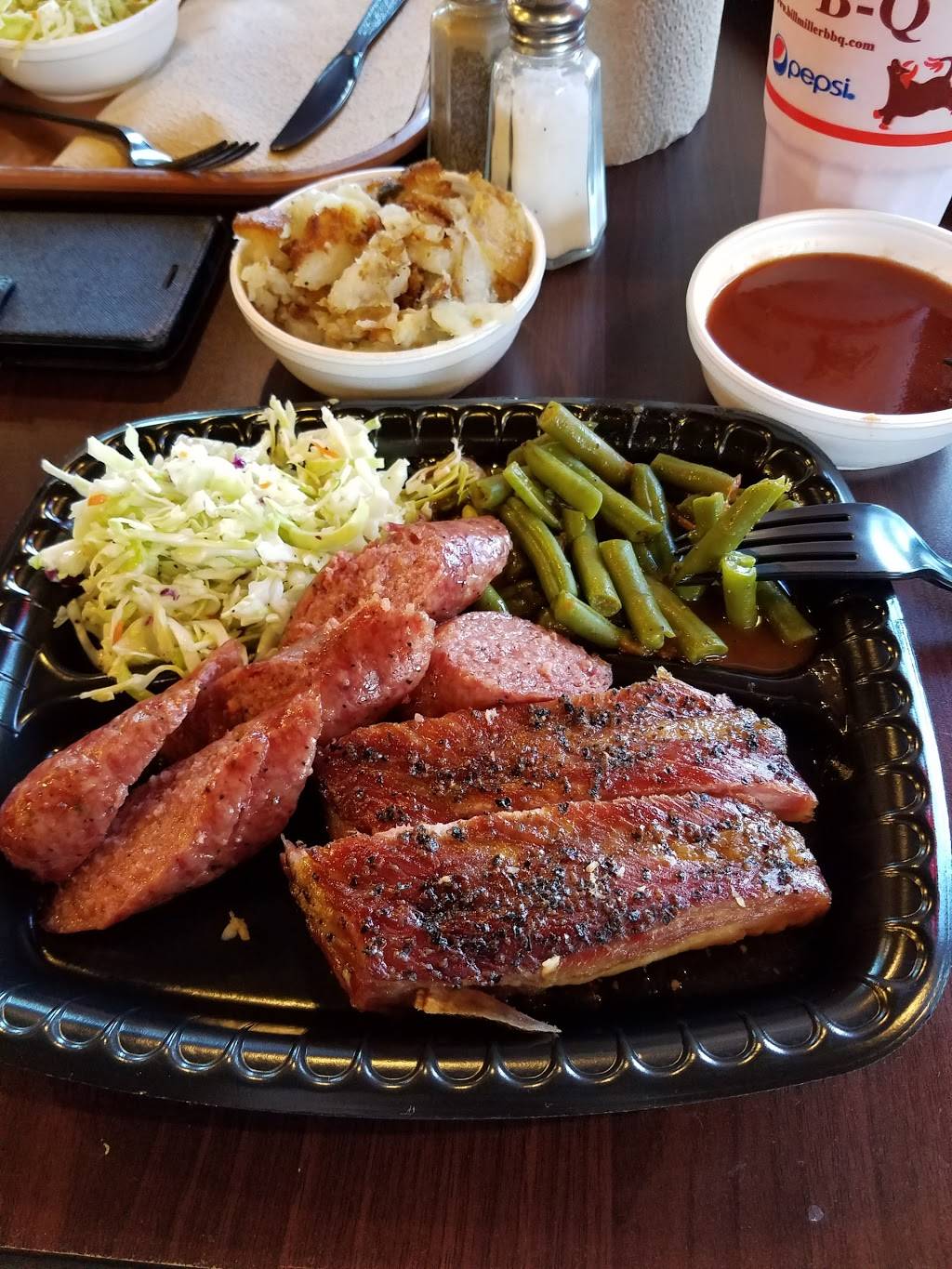 Bill Miller Bar-B-Q | restaurant | 2703 Culebra Rd, San Antonio, TX 78228, USA | 2104351644 OR +1 210-435-1644