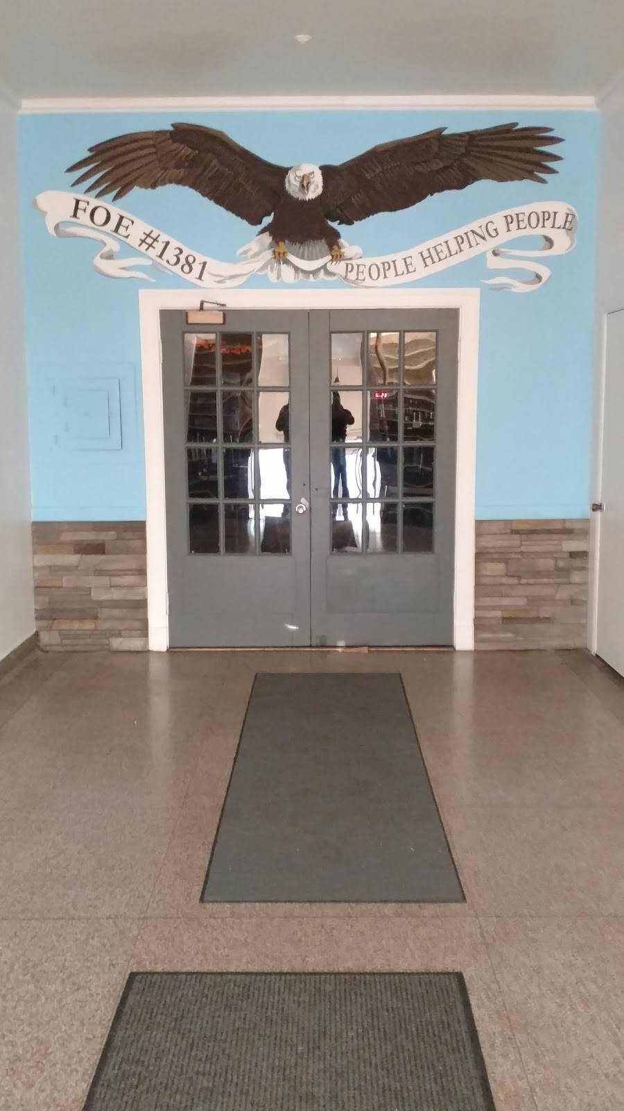 Fraternal Order of Eagles | restaurant | 104 1st St SW, Le Mars, IA 51031, USA | 7125464403 OR +1 712-546-4403