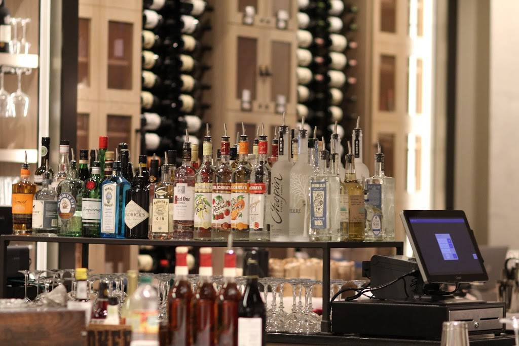 Door No. 7 | restaurant | 165 Linden St, Wellesley, MA 02482, USA | 7813916500 OR +1 781-391-6500