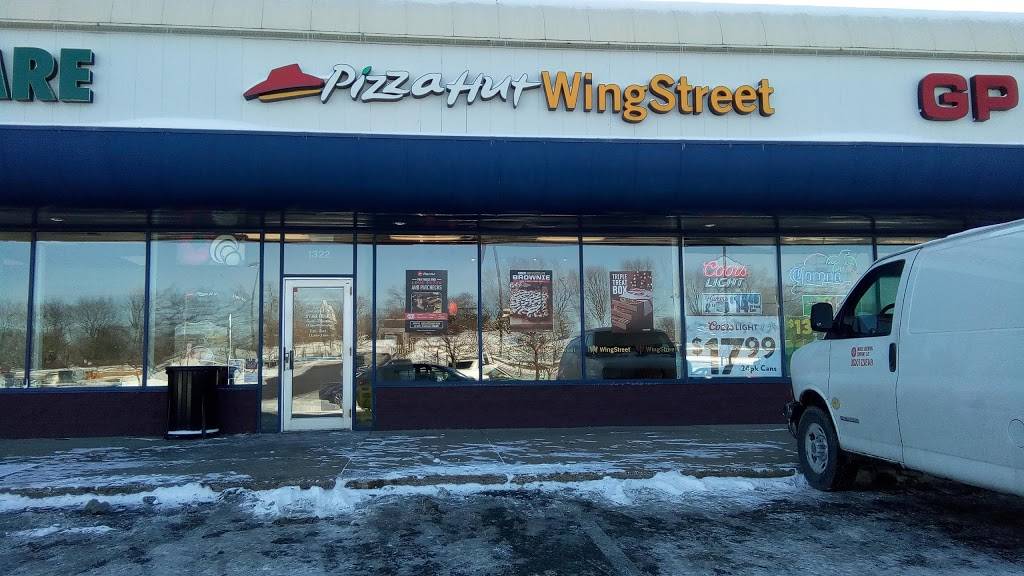 Pizza Hut | meal takeaway | 1322 Mendota Rd E, Inver Grove Heights, MN 55077, USA | 6514571855 OR +1 651-457-1855