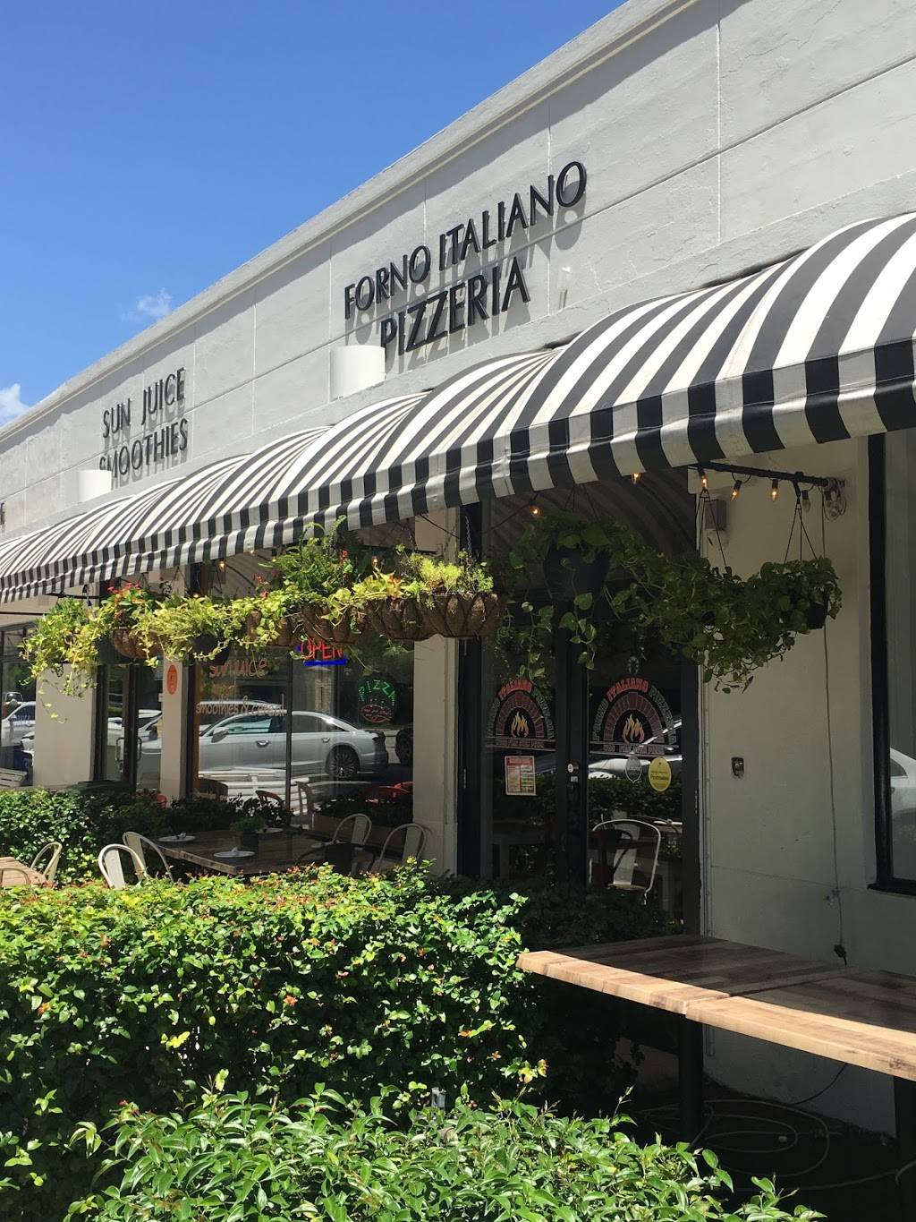 Forno Italiano Pizzeria | restaurant | 1401 Sunset Dr, Coral Gables, FL 33146, USA | 3056133511 OR +1 305-613-3511