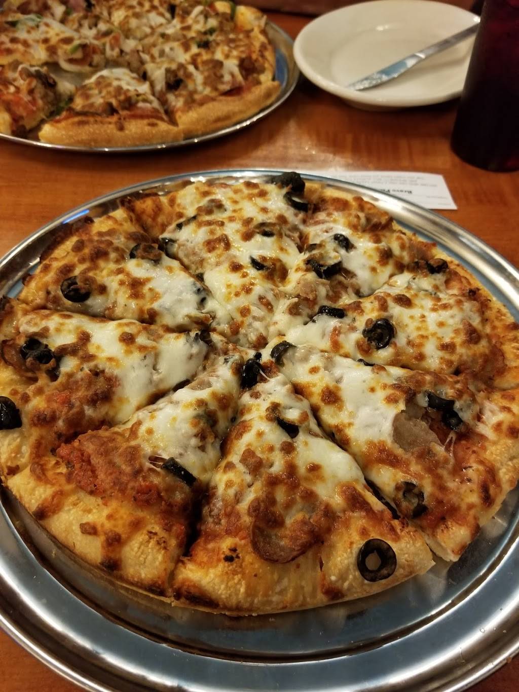 Bravo Pleasant Pizza Inc | restaurant | 3557 Fayetteville Rd, Lumberton, NC 28358, USA | 9107382002 OR +1 910-738-2002