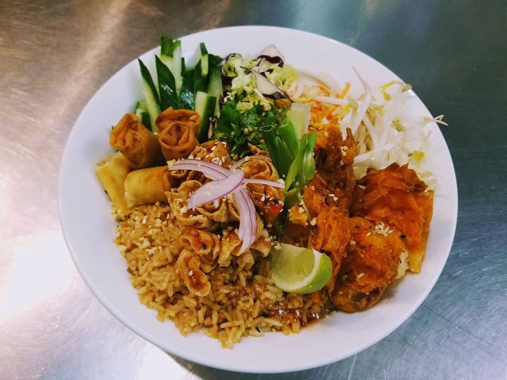 LEurasie Resto | restaurant | 6025 Chemin de Saint-Élie, Sherbrooke, QC J1R 0L6, Canada | 8197915626 OR +1 819-791-5626