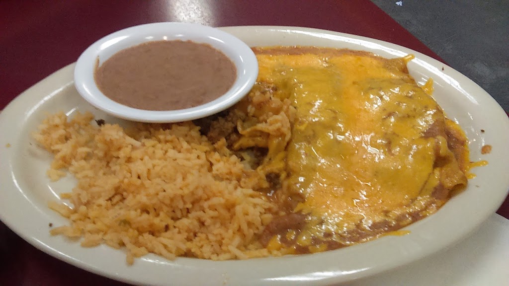 Alejandros | restaurant | 816 W Oklahoma Ave, Ulysses, KS 67880, USA | 6203563163 OR +1 620-356-3163