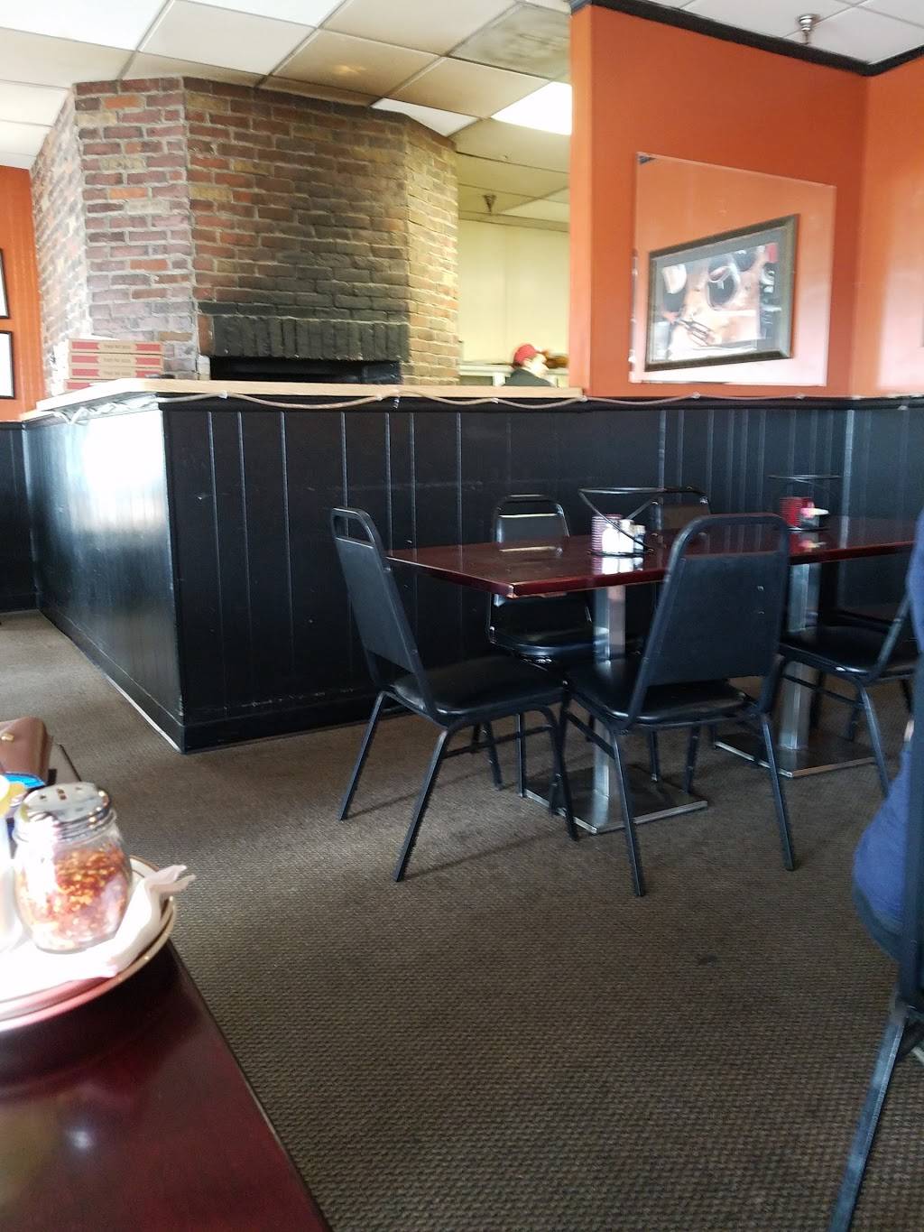 Jullianos Brick Oven Pizza | restaurant | 6840 Olney Laytonsville Rd, Laytonsville, MD 20882, USA | 3019210199 OR +1 301-921-0199