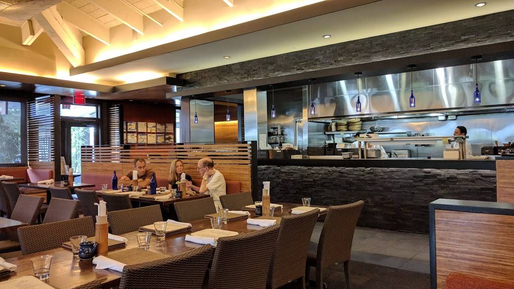 Pacific Catch | restaurant | 1875 S Bascom Ave #550, Campbell, CA 95008, USA | 4088799091 OR +1 408-879-9091