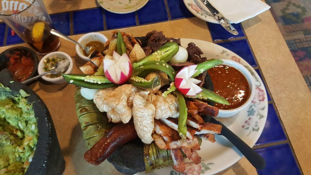 Puerto Vallarta Restaurant | restaurant | 826 Queen St, Southington, CT 06489, USA | 8607360060 OR +1 860-736-0060