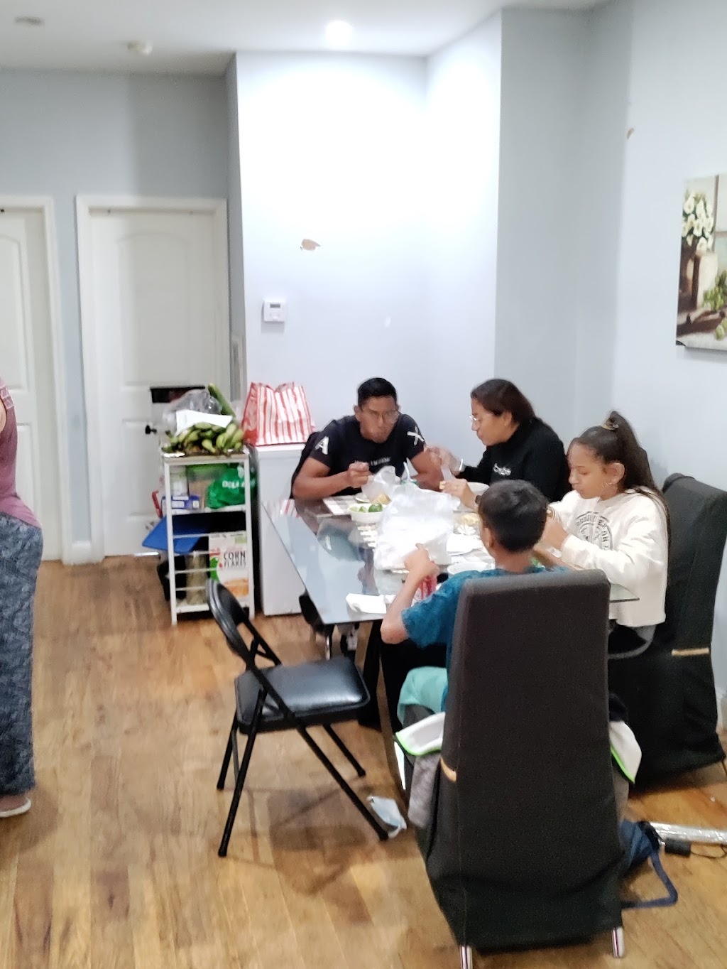 La Sazón Guayaca | restaurant | 25-40 99th St, Queens, NY 11369, USA | 3472083996 OR +1 347-208-3996