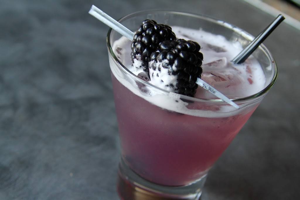 Velvet Bar | restaurant | 5800 Universal Blvd, Orlando, FL 32819, USA | 8888327155 OR +1 888-832-7155