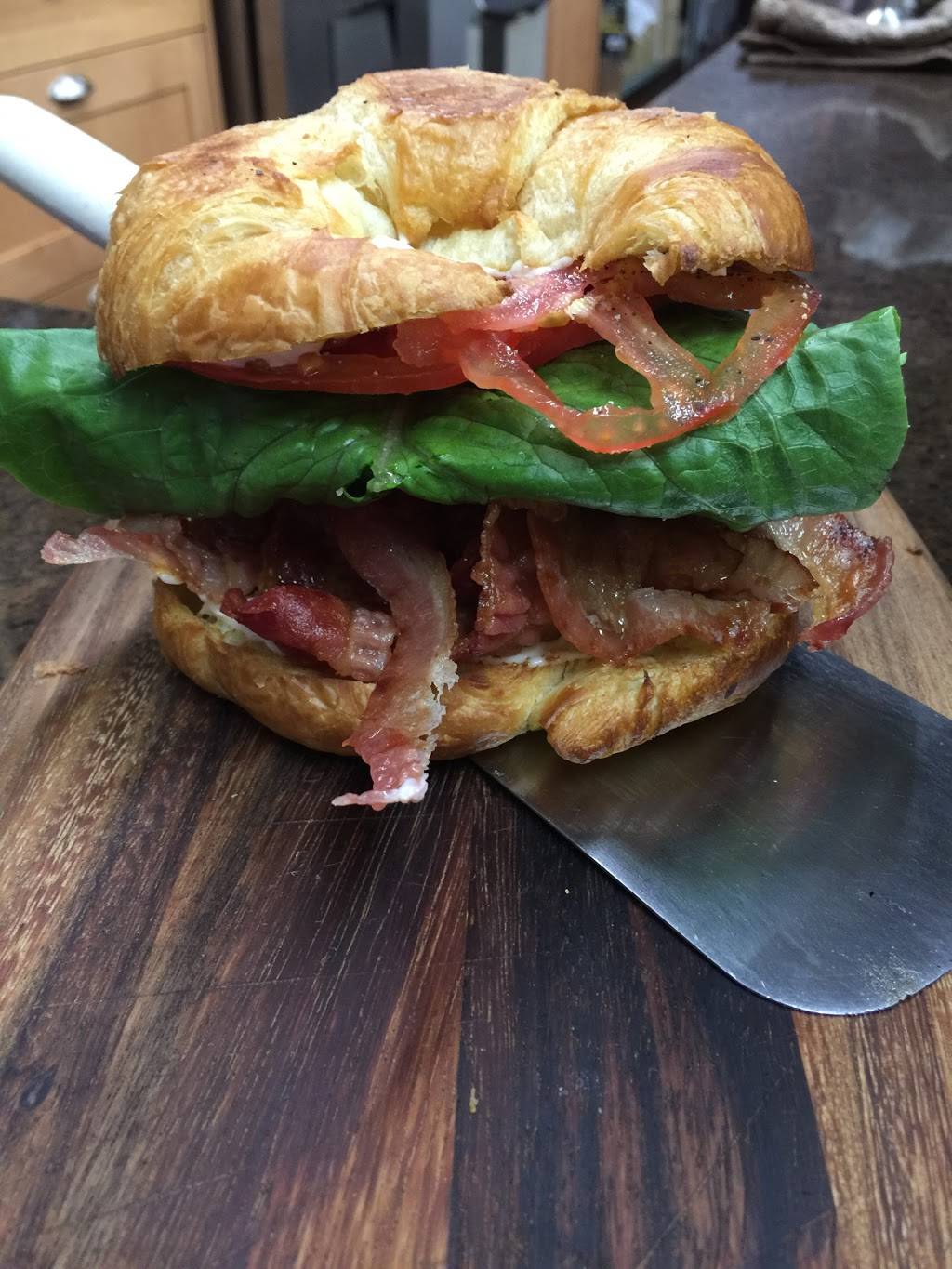 Fishermen’s Green Market & Deli | cafe | 1900 W Nickerson St c114, Seattle, WA 98119, USA | 2062817818 OR +1 206-281-7818