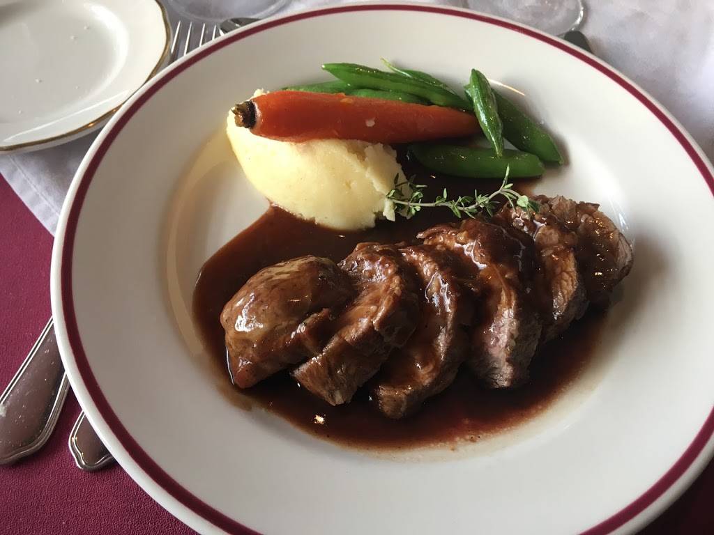 La Cabriole | restaurant | 1341 Burgess Rd, Chattanooga, TN 37419, USA | 4238210350 OR +1 423-821-0350