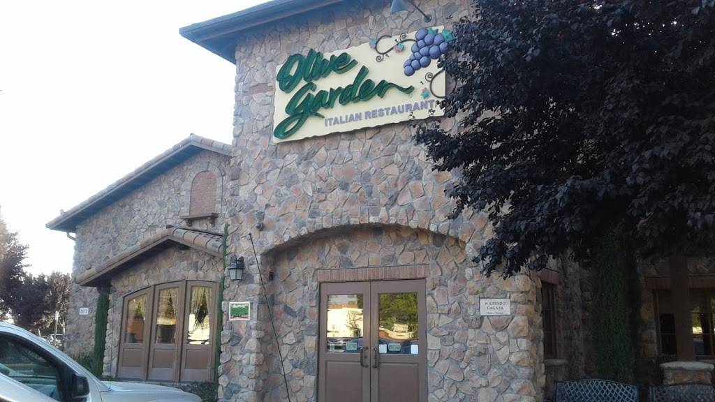 Olive Garden Italian Restaurant | meal takeaway | 2671 W March Ln, Stockton, CA 95207, USA | 2099549018 OR +1 209-954-9018