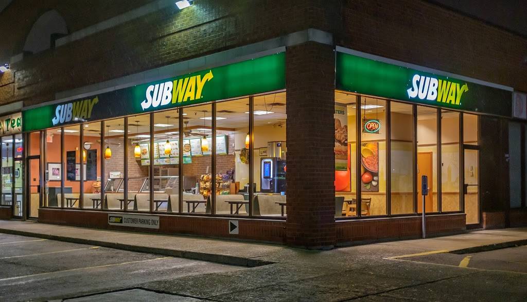 Subway | restaurant | 1100 Burnhamthorpe Rd W #11B, Mississauga, ON L5C 4G4, Canada | 9058970648 OR +1 905-897-0648