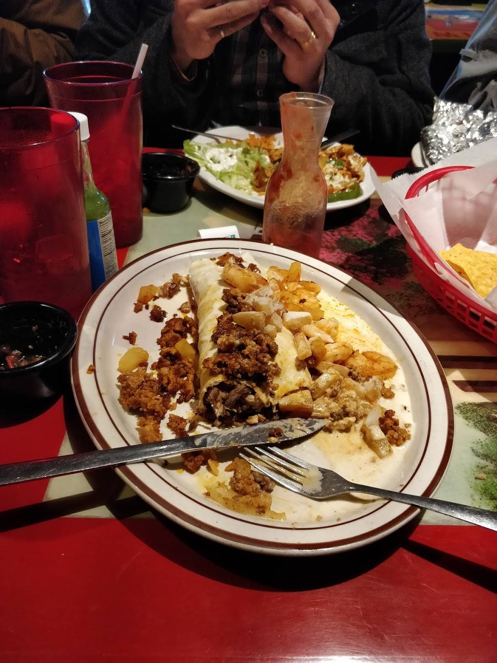 EL TORO BAR AND GRILL | restaurant | 3800 Centerpoint Pkwy, Pontiac, MI 48341, USA | 2484548608 OR +1 248-454-8608