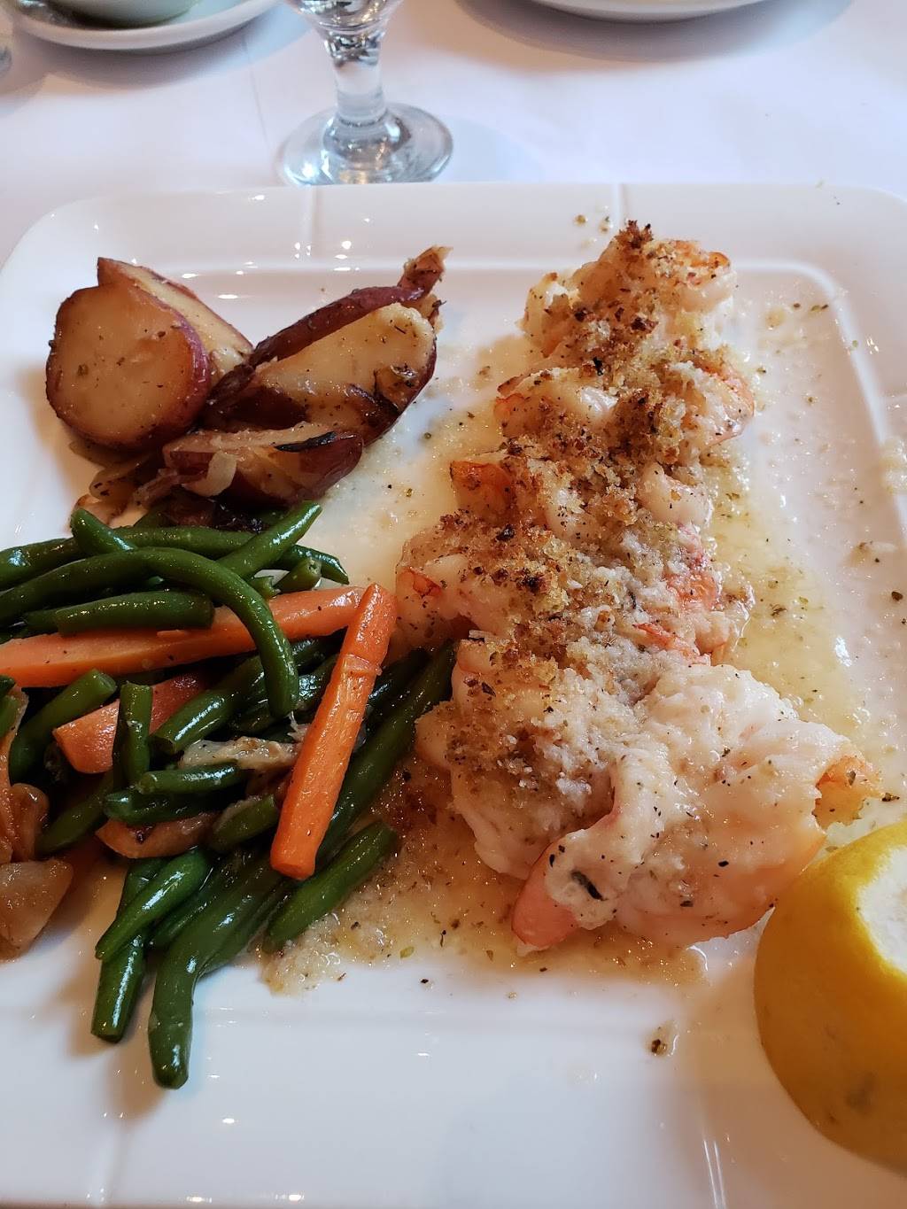 Seventh Street Cafe | restaurant | 126 7th St, Garden City, NY 11530, USA | 5167477575 OR +1 516-747-7575