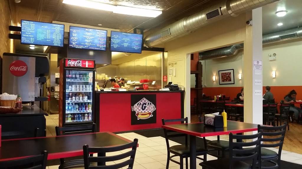 Hot"G"Dog | restaurant | 5009 N Clark St, Chicago, IL 60640, USA | 7732093360 OR +1 773-209-3360