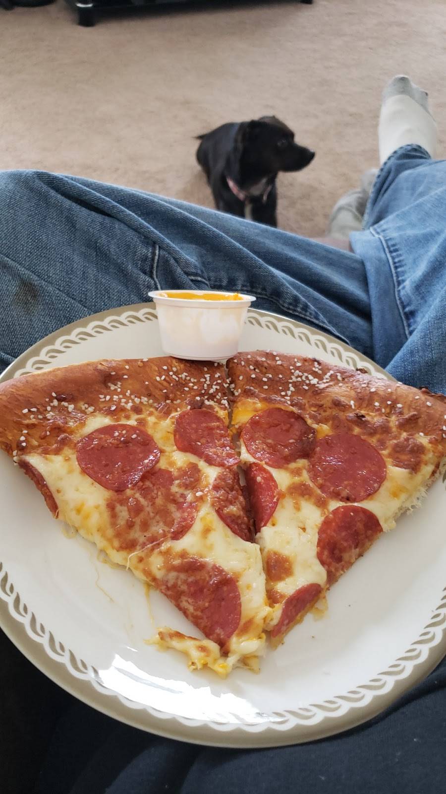 Little Caesars Pizza | meal takeaway | 1840 N Saginaw Rd, Midland, MI 48640, USA | 9898327961 OR +1 989-832-7961