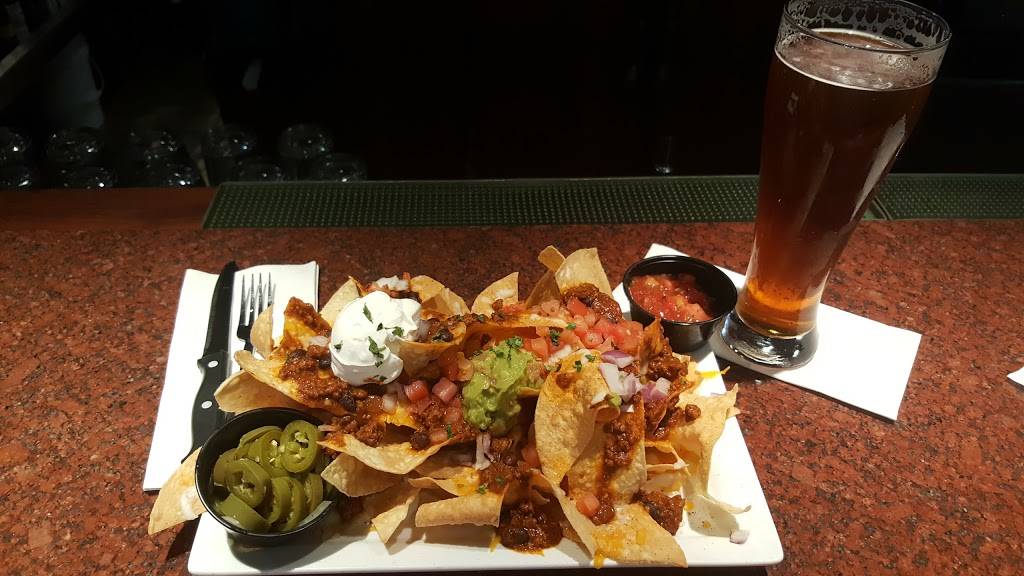 Red Robin Gourmet Burgers and Brews | restaurant | 1139 NE Grand Ave, Portland, OR 97232, USA | 5032319223 OR +1 503-231-9223