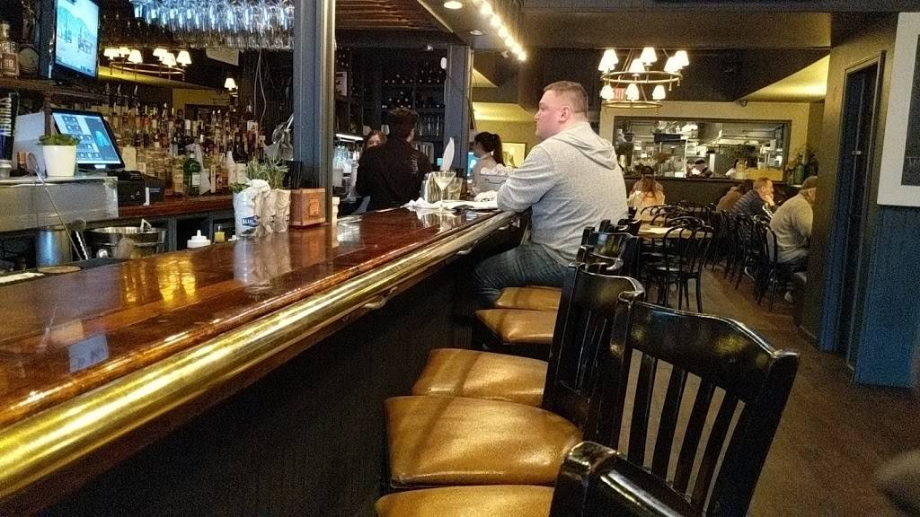 Left Coast Kitchen & Cocktails | restaurant | 1810 Merrick Rd, Merrick, NY 11566, USA | 5168685338 OR +1 516-868-5338