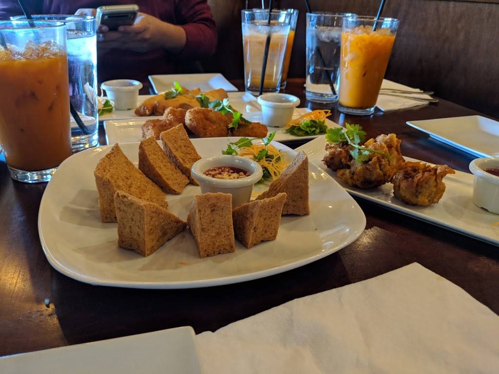 Thais Thumbz Urban Kitchen | restaurant | 3610 Shire Blvd #112, Richardson, TX 75082, USA | 9724232444 OR +1 972-423-2444