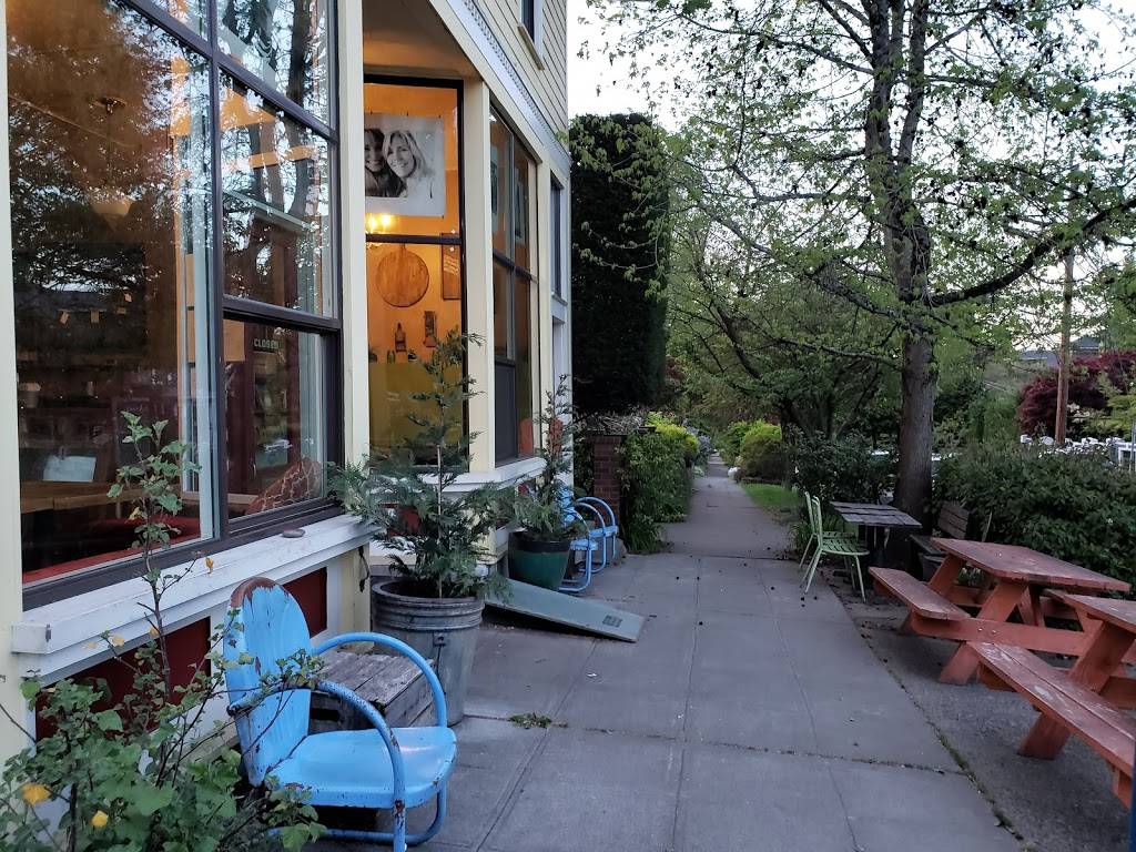 Volunteer Park Cafe | restaurant | 1501 17th Ave E, Seattle, WA 98112, USA | 2063283155 OR +1 206-328-3155