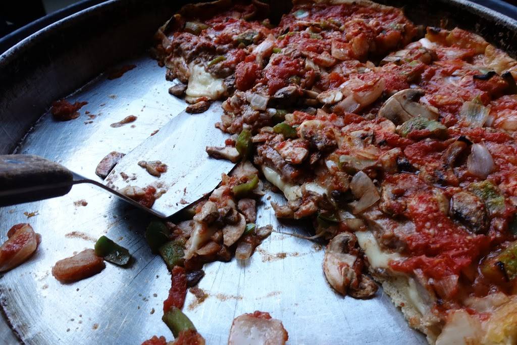 Lou Malnatis Pizzeria | meal delivery | 805 S State St, Chicago, IL 60605, USA | 3127861000 OR +1 312-786-1000