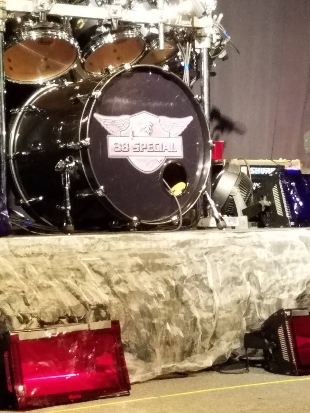 Fat City Bar and Grill | restaurant | 505 S Chestnut St, Champaign, IL 61820, USA | 2179540556 OR +1 217-954-0556