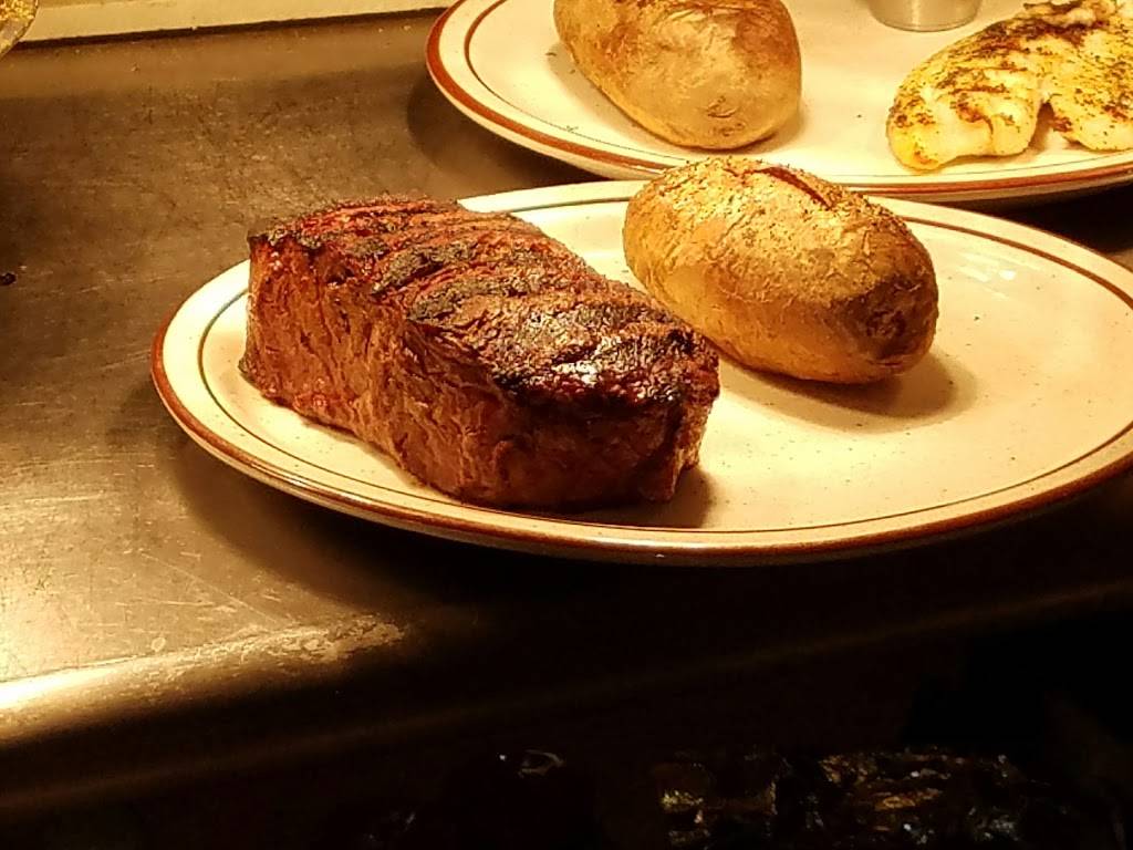 St Marys Supper Club | restaurant | 3700 N Arms Pl, West Terre Haute, IN 47885, USA | 8125354277 OR +1 812-535-4277