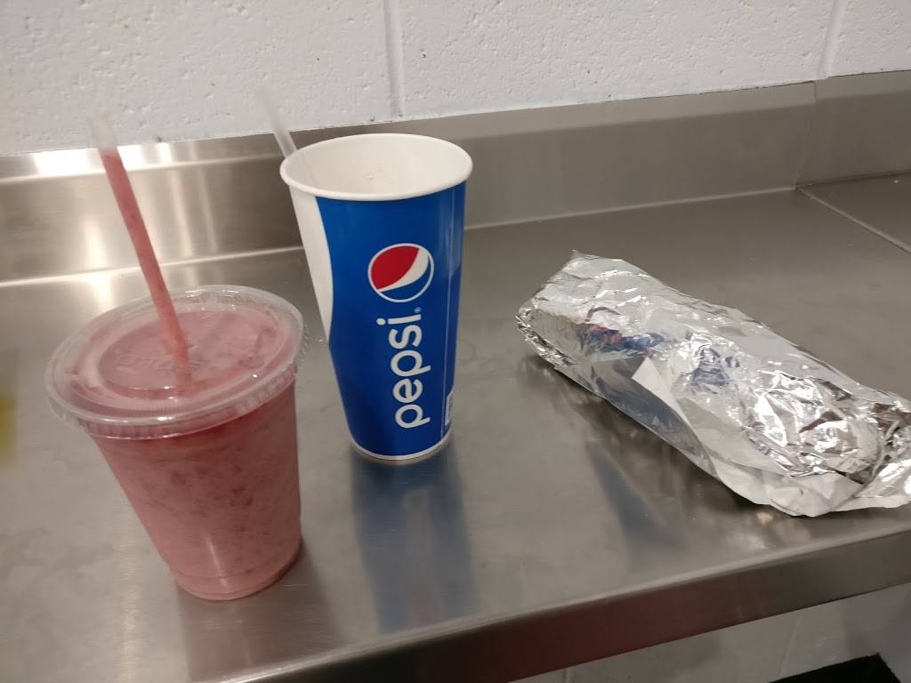 Costco Food Court | meal takeaway | 1900 Santa Rosa Ave, Santa Rosa, CA 95407, USA | 7075666432 OR +1 707-566-6432