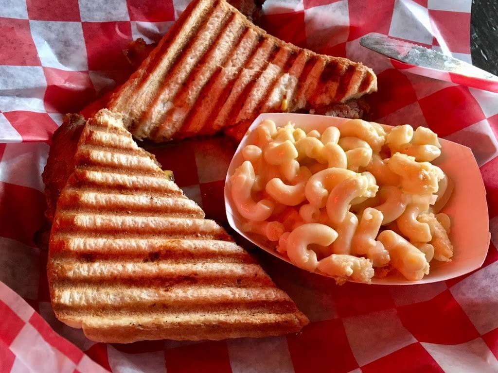 Brother Jimmys BBQ | restaurant | 177 Fleet St, Oxon Hill, MD 20745, USA | 3019098860 OR +1 301-909-8860