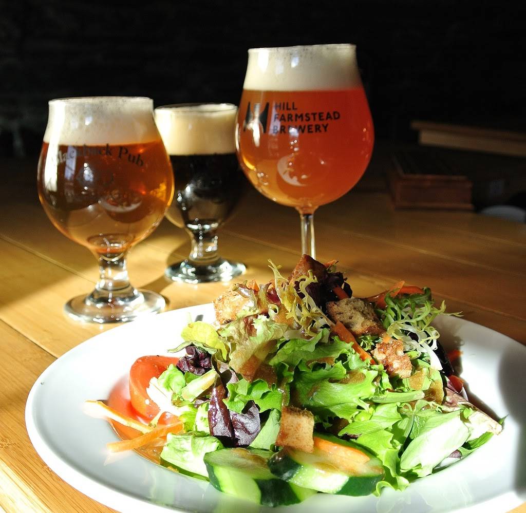 Blackback Pub | restaurant | 1820, 1 Stowe St #2, Waterbury, VT 05676, USA | 8022440123 OR +1 802-244-0123