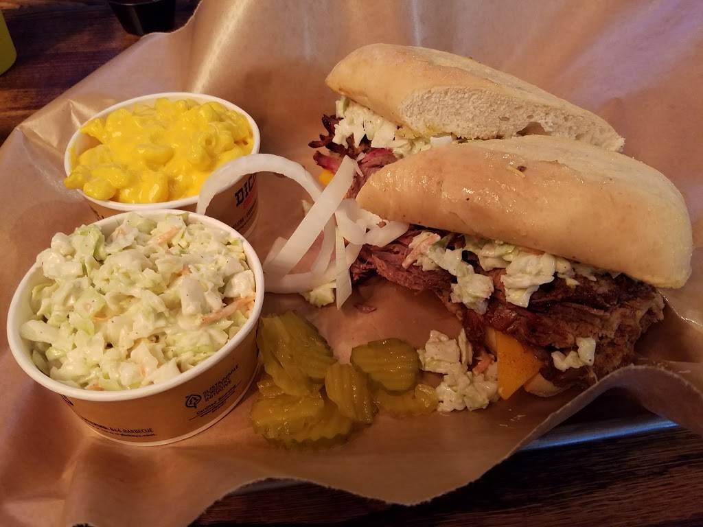 Dickeys Barbecue Pit | restaurant | 10463 Gibsonton Dr, Riverview, FL 33578, USA | 8133331773 OR +1 813-333-1773
