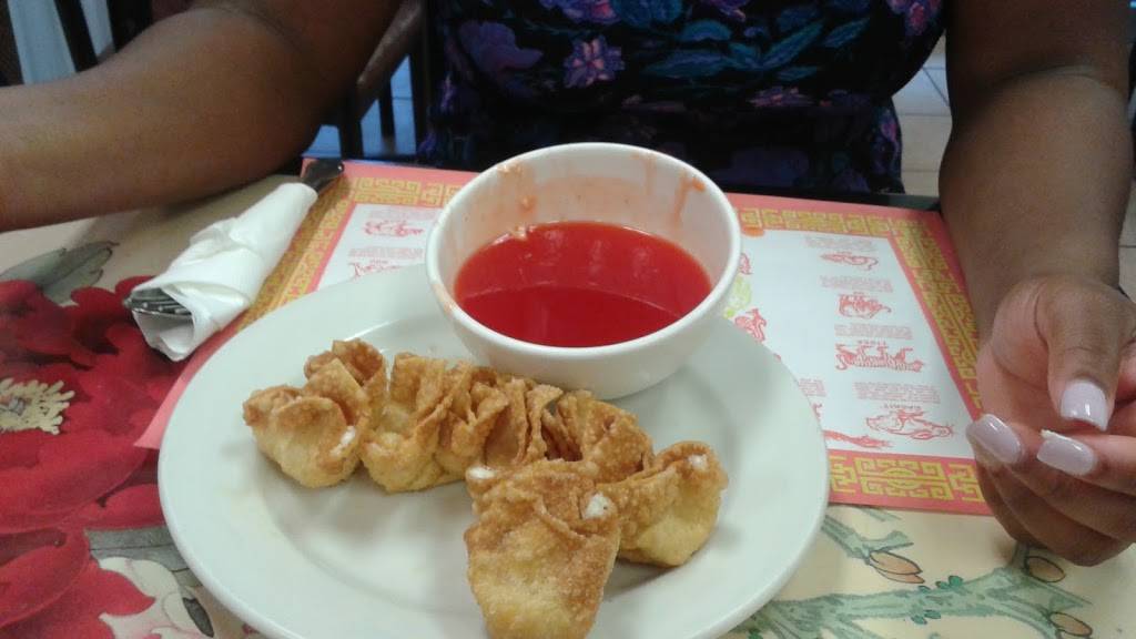 China King | restaurant | 47770 Grand River Ave, Novi, MI 48374, USA | 2483058886 OR +1 248-305-8886