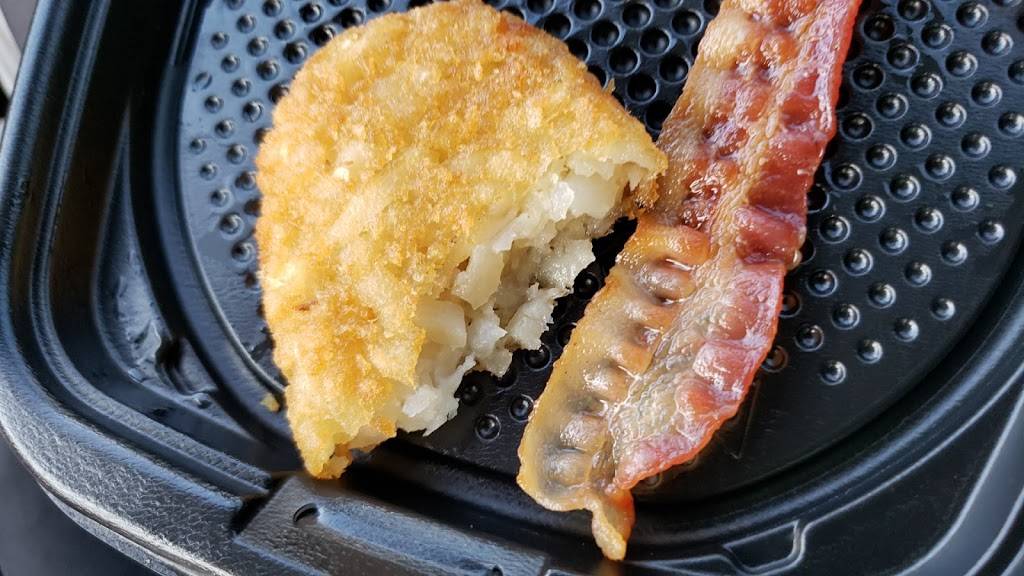 McDonalds | cafe | 5107 S John Young Pkwy, Orlando, FL 32839, USA | 4078515699 OR +1 407-851-5699