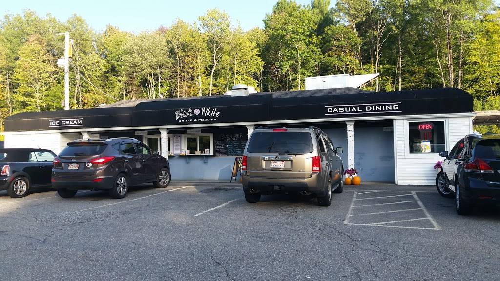 Black & White Grille | restaurant | 206 N Spencer Rd, Spencer, MA 01562, USA | 5088855018 OR +1 508-885-5018