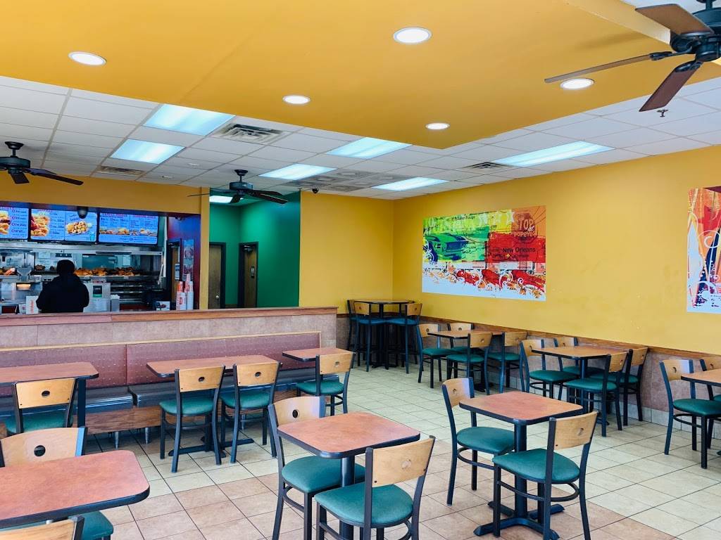 Popeyes Louisiana Kitchen | restaurant | 101 S MacDade Blvd, Darby, PA 19023, USA | 6102004594 OR +1 610-200-4594