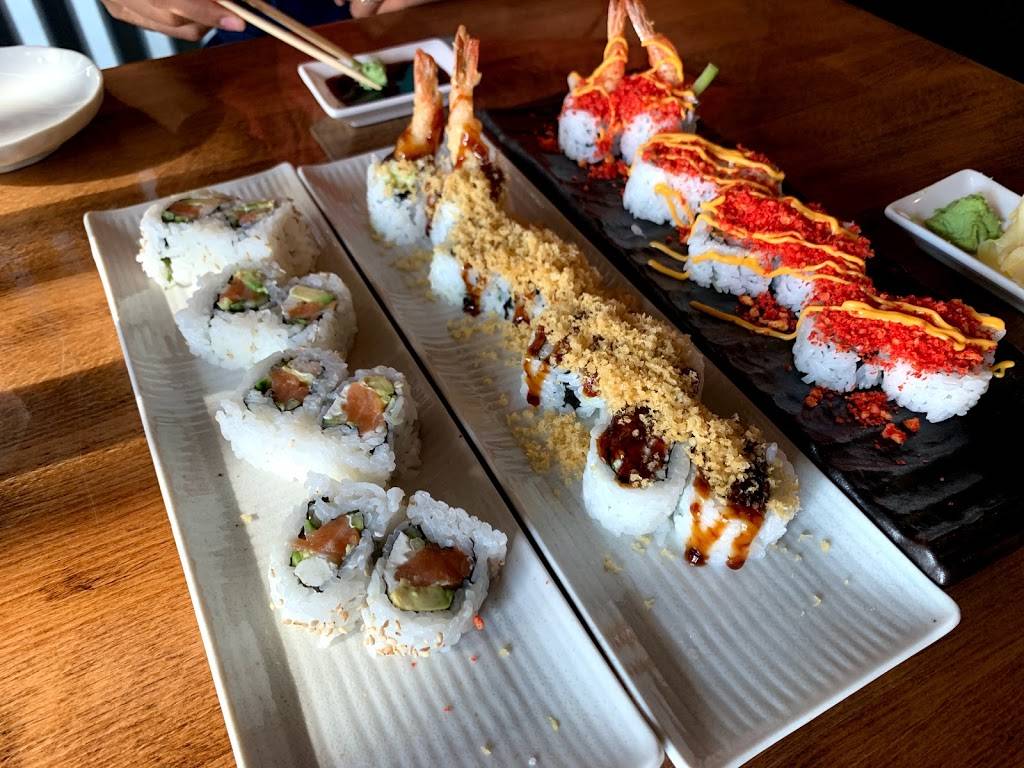 El Pez Kitchen & Sushi | restaurant | 3404 Palm Ave, San Diego, CA 92154, USA | 6196003161 OR +1 619-600-3161