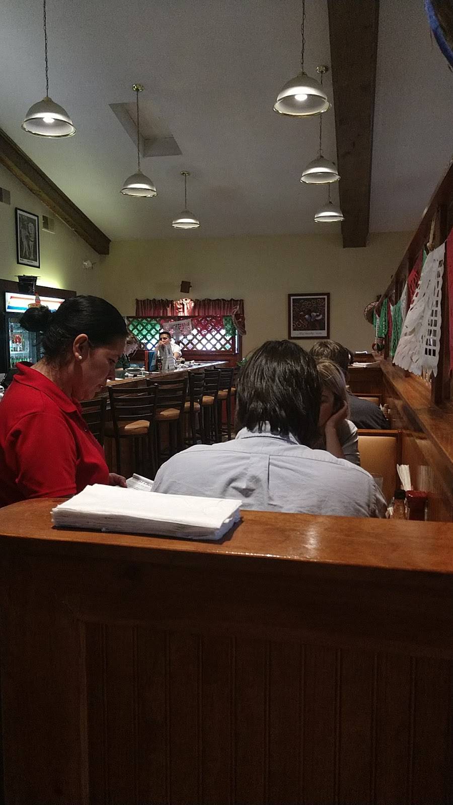 Sarapes | restaurant | 95 High St, Enfield, CT 06082, USA | 8607457781 OR +1 860-745-7781