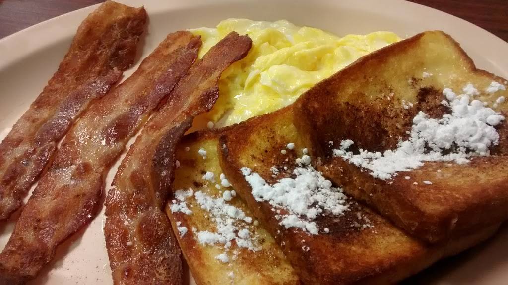 Kitchen B & L | restaurant | 925 Levick St, Philadelphia, PA 19111, USA | 2152892800 OR +1 215-289-2800