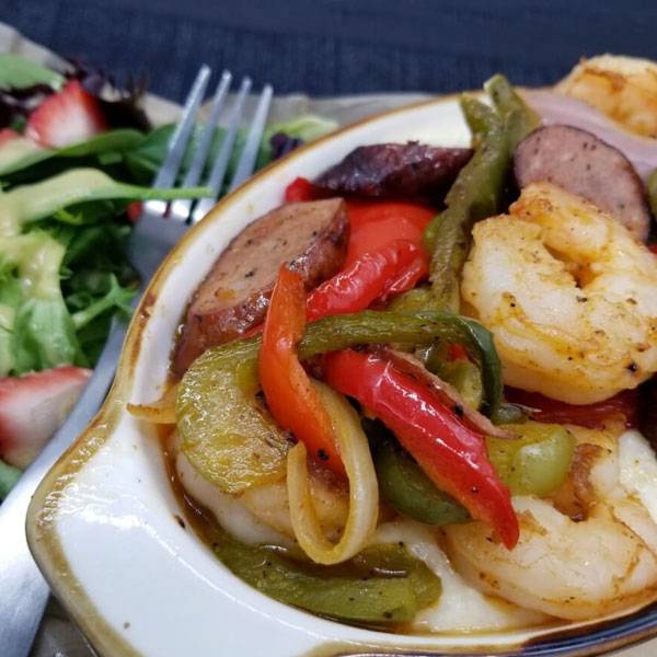 Peck Away Cafe | restaurant | 1225 Celebration Blvd, Florence, SC 29501, USA | 8432351175 OR +1 843-235-1175