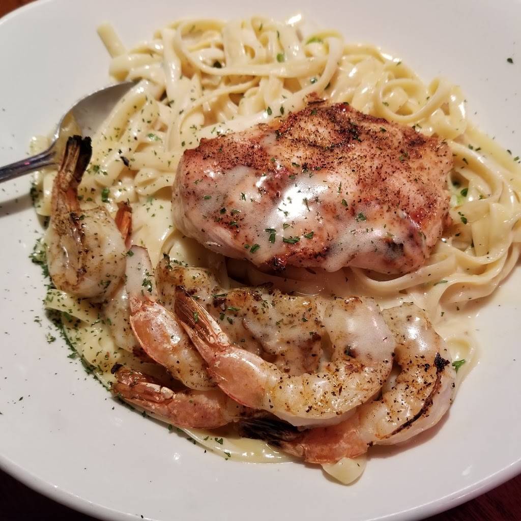 Outback Steakhouse | restaurant | 1637 E Empire St, Bloomington, IL 61701, USA | 3096630455 OR +1 309-663-0455