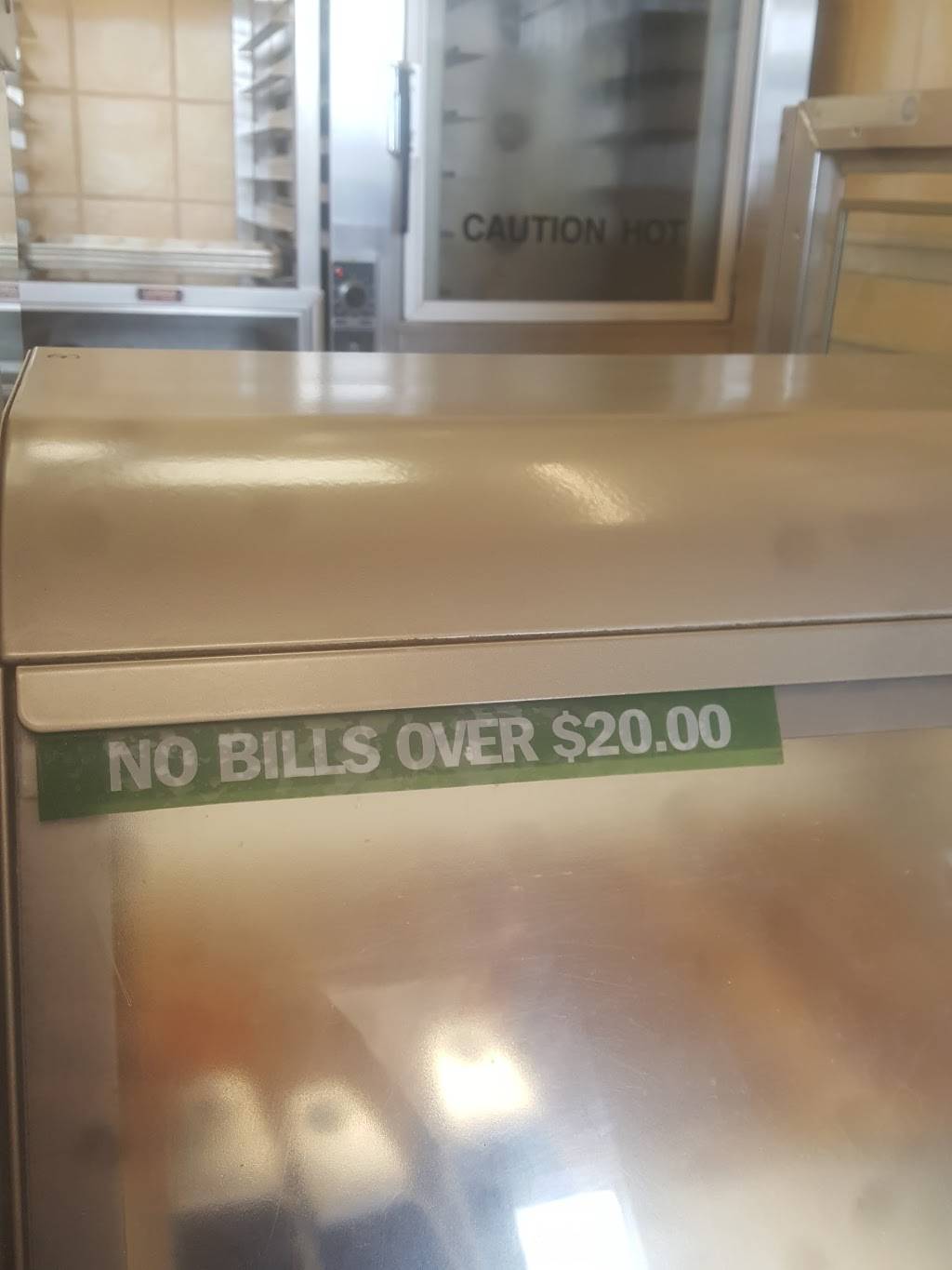 Subway Restaurants | restaurant | 2513 West 7th Street, St Paul, MN 55116, USA | 6516901333 OR +1 651-690-1333