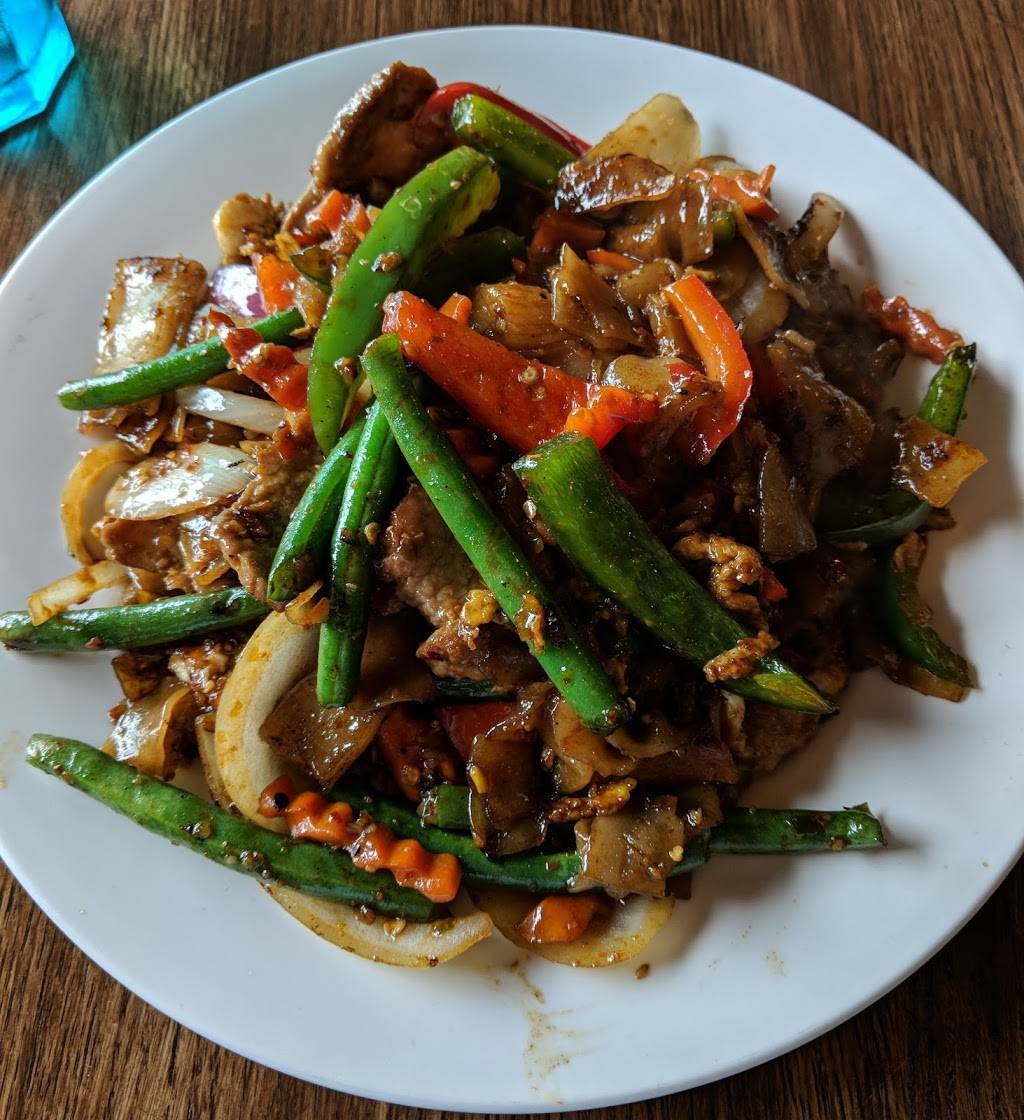 Zaap Zaap Thai | restaurant | 1151 E 9th St, Lockport, IL 60441, USA | 8155247332 OR +1 815-524-7332