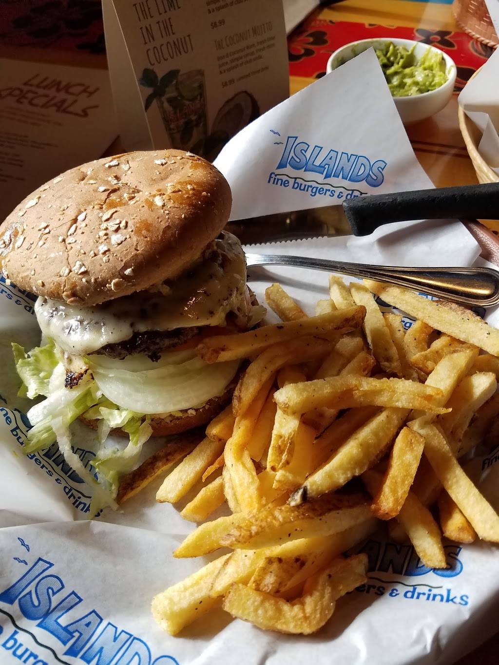 Islands Restaurant Orange | restaurant | 550 N Tustin St, Orange, CA 92867, USA | 7149974085 OR +1 714-997-4085