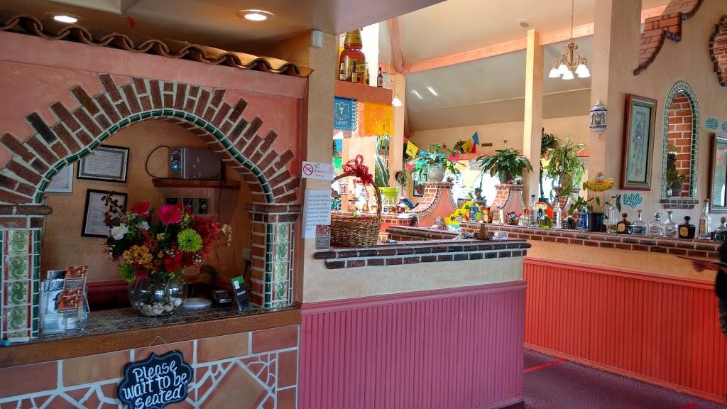 Lilias Mexican Cuisine | restaurant | 190 E Bakerview Rd, Bellingham, WA 98226, USA | 3605273181 OR +1 360-527-3181