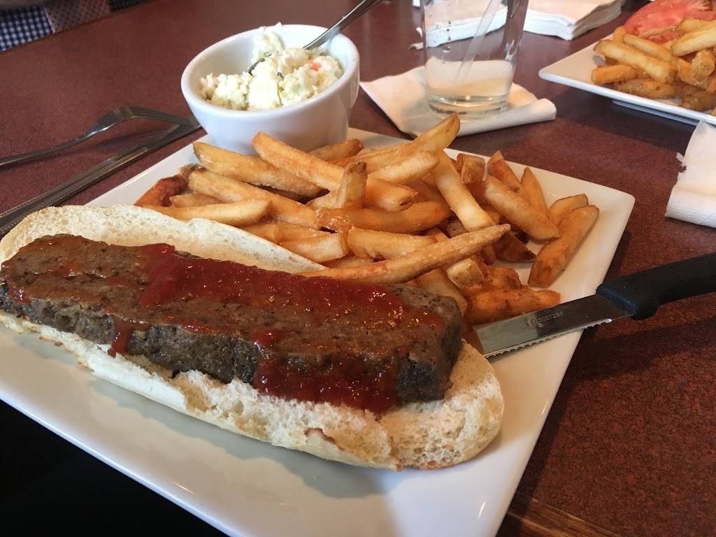 Sand Springs Country Club | restaurant | 10 Clubhouse Dr, Drums, PA 18222, USA | 5707885845 OR +1 570-788-5845